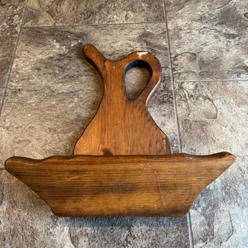 Vintage Cottagecore Farm Rustic‎ Primitive Wood Flower Pitcher Vase Wall Shelf